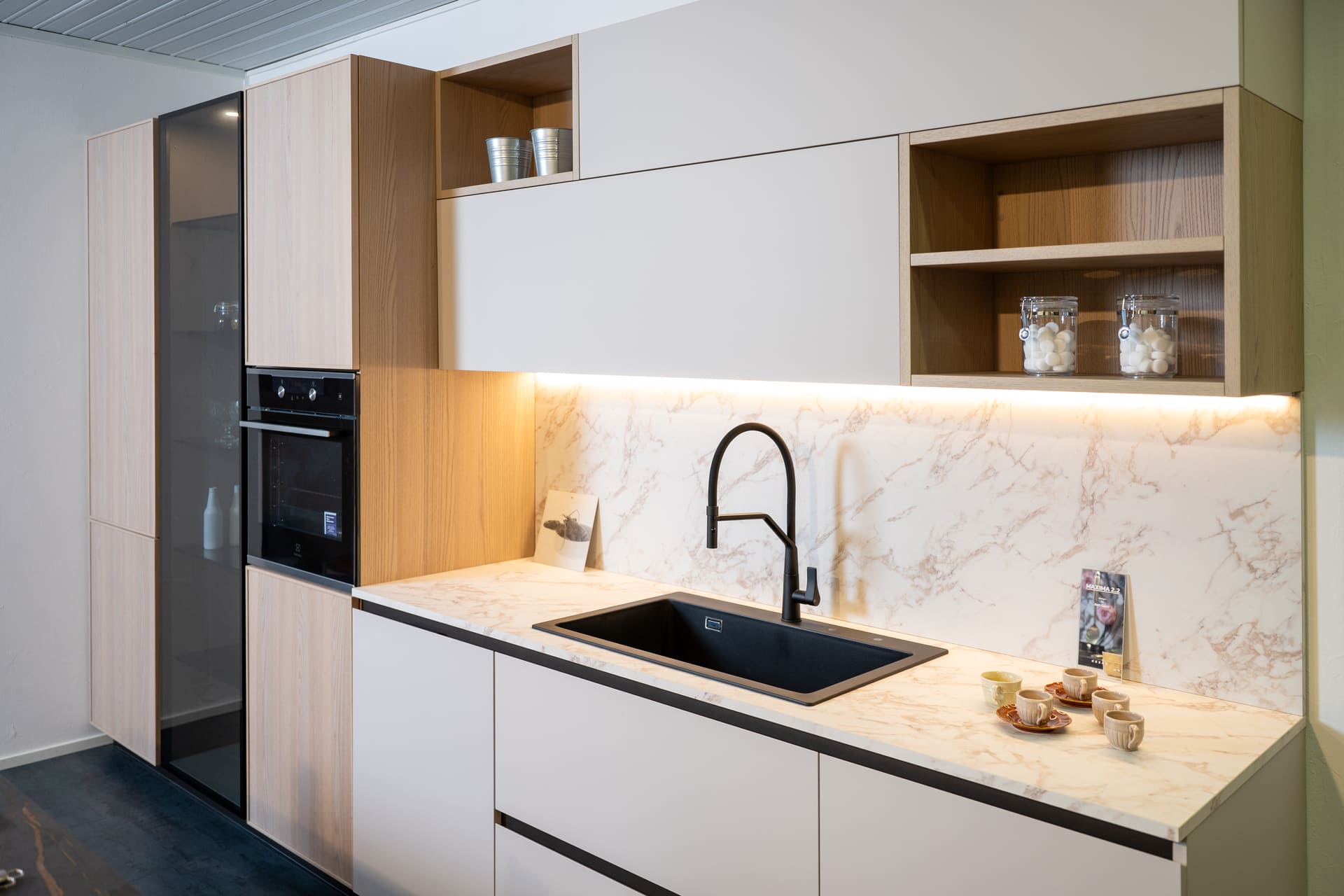 idee-arredo-cucina-su-misura-guatto-mobili